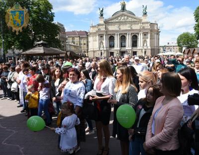 «Вишивана Україна»: до Дня вишиванки організували фестиваль