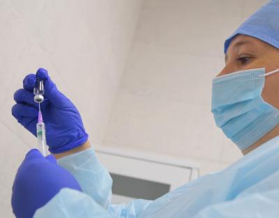 Вакцинація від COVID-19 знижує ризик госпіталізації та тяжкого перебігу хвороби в 15 разів - аналіз МОЗ