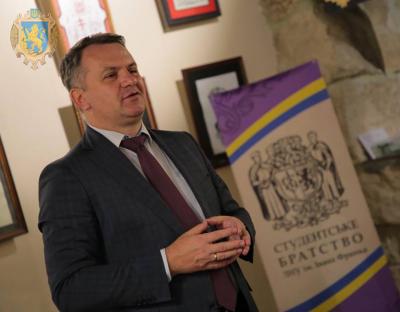 Пріоритети успішної ОТГ – фінансове забезпечення і залучення молоді до ухвалення рішень, - Олег Синютка у «Школі молодого політикуму»