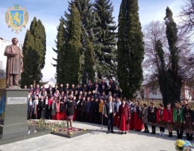 У Буську відкрили пам'ятник Тарасу Шевченку