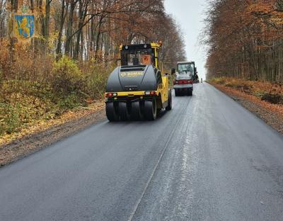 На Перемишлянщині триває ремонт автомобільної дороги