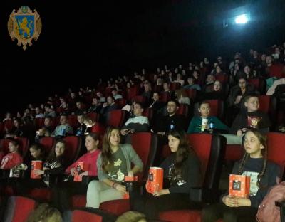 Школярі Львівщини переглянули фільм "Крути"