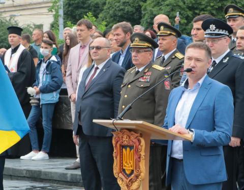 «Будьте гідні своєї Батьківщини та подвигу її героїв!», - Максим Козицький привітав випускників Львівського університету внутрішніх справ із завершенням навчання