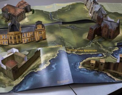 На «Форумі видавців» у Львові презентують найтехнологічнішу книгу з 3D-ілюстраціями «Палаци і фортеці України»