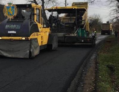 На Мостищині тривають ремонтні роботи на дорозі Шегині – Циків