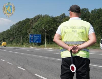 На Львівщині здійснюють заходи контролю задля припинення нелегальних перевезень
