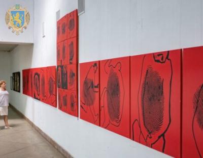 На Львівщині презентують виставку Михайла Туровського "Людина в ландшафті часу"