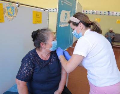 За вчора в області провакцинували 7434 особи