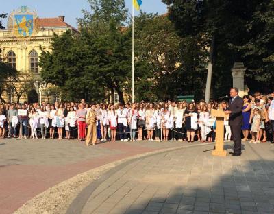 Першокурсників Львівського медичного університету урочисто посвятили у студенти