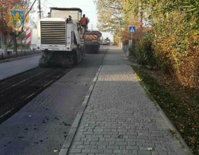 У Моршині триває ремонт дороги 