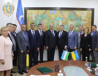 Делегація з Львівщини презентує економічний потенціал області у Республіці Узбекистан