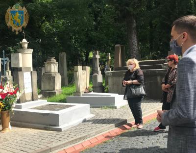 На Личаківському кладовищі вшанували пам'ять композитора Мирослава Скорика