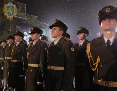 Передача військової техніки та почесні нагороди: Львівщина долучилась до урочистих заходів з нагоди Дня ЗСУ 