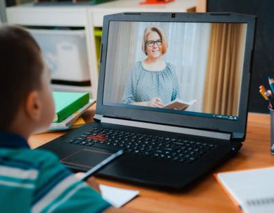 Критерії переходу на онлайн-освіту: у МОЗ назвали сценарії дистанційної форми навчання