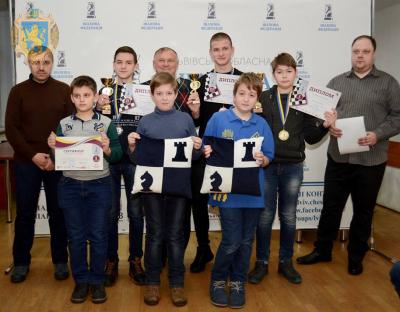 На Львівщині визначили призерів чемпіонату з шахів серед юнаків та дівчат