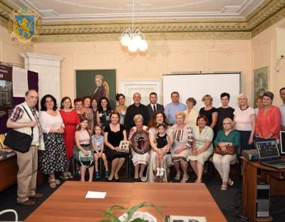 У домі Шептицьких відкрилася виставка “Молитва до Митрополита. Софія”