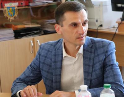 «Програма розвитку освіти фінансується і виконується згідно з місячними призначеннями», - Іван Собко  на профільній комісії облради 