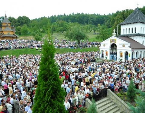 Вірян запрошують на пішу прощу до Святоуспенської Унівської Лаври