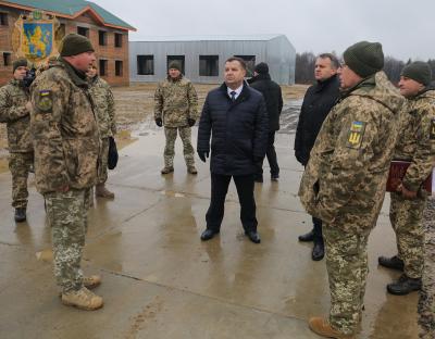 Степан Полторак: «У нас з’являється нова потужна високотехнологічна зброя, яка дасть можливість наносити ураження противнику і захищати свою країну»