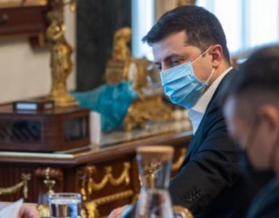 Пришвидшення вакцинації та боротьбу з підробкою ПЛР-тестів і сертифікатів про щеплення проти COVID-19 обговорили на нараді у Президента