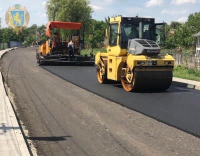 На автомобільній дорозі Стрілки-Ушковичі тривають ремонтні роботи