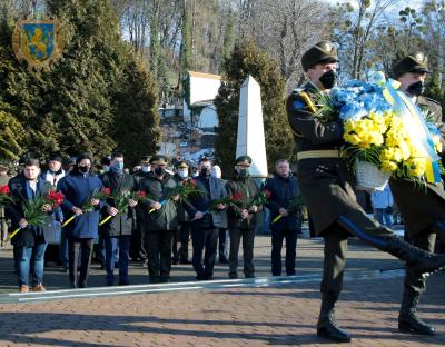 У День Соборності України на Личакові вшанували пам'ять Героїв