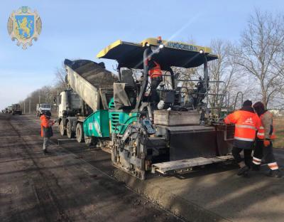 Уряд виділяє рекордні кошти на ремонт місцевих доріг