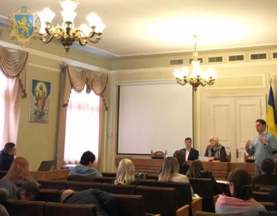 Розвиток ОТГ - у центрі круглого столу