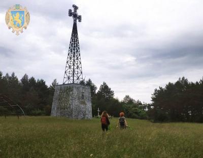 Фахівці парку «Північне Поділля» обстежили туристичний маршрут «Маркіянові місця» 