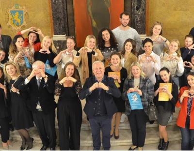 Проєкт Coloratura Opera Lab шукає молодих оперних співаків для прем’єрної постановки просто неба