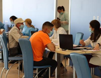 Цими вихідними на Арені "Львів" провакцинували 2447 осіб