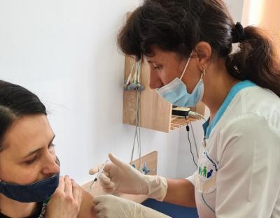 5279 осіб отримали щеплення у центрах вакцинації Львівщини цими вихідними