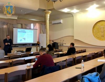 Підприємці, які хочуть стати експортерами, вивчають особливості  оподаткування та валютного регулювання