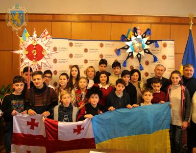 На Львівщину завітали діти військових із Грузії та Херсонщини