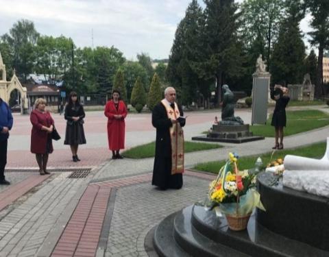 На Личакові вшанували пам’ять співака та композитора Ігоря Білозіра