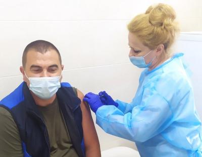 Понад 4000 осіб в області отримали щеплення від ковіду за останню добу