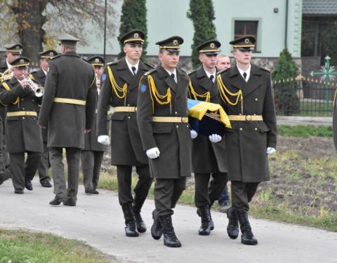 На Львівщині з почестями перепоховали вояків Української Галицької армії