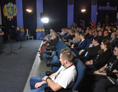 Я прийшов до друзів, незалежно від того, якою мовою вони говорять, - Олег Синютка на відкритті фестивалю польського кіно у Львові