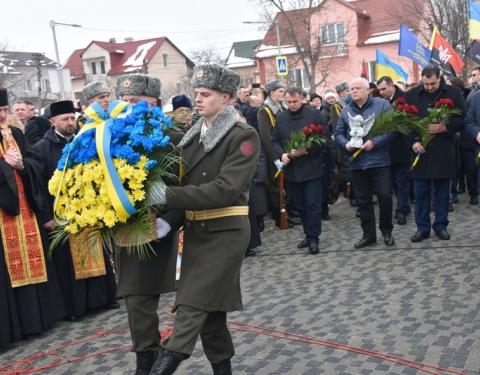 У Сокільниках відкрили пам’ятник Героям Небесної Сотні