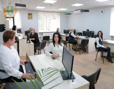 У Зимноводівській територіальній громаді відкрили сучасний ЦНАП