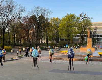 У Львові відкрили виставку вцілілих великодніх писанок, які привезли зі столиці (фото)