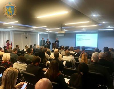 «Go to global market:можливості та інструменти»: для підприємців та експортерів організували освітній захід