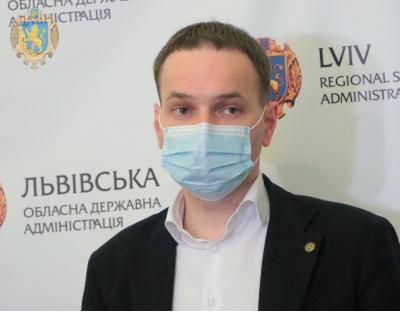 Ліжкомісця для хворих на COVID-19 будуть ще у трьох лікарнях Львівщини, - Орест Чемерис