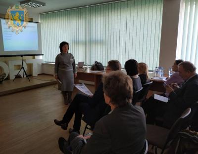 Для аграріїв Львівщини провели семінар із прибуткового вирощування лохини