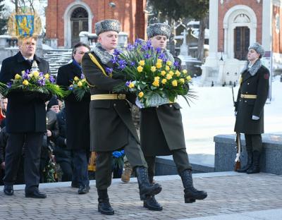 На Личаківському кладовищі вшанували пам’ять Героїв Небесної Сотні 