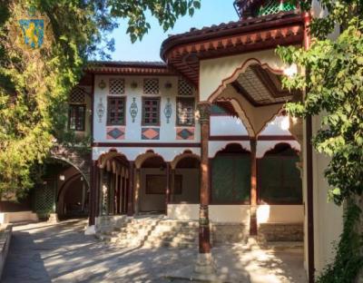 У Львівському історичному музеї презентують фотовиставку “Палац в саду – перлина Кримського ханства”