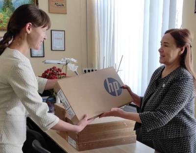 Ноутбук кожному вчителю: доставлено вже понад 61 тисячу комп’ютерів