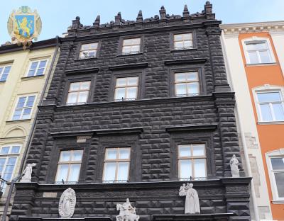 У Чорній кам’яниці відкрили експозицію Музею історії Львова